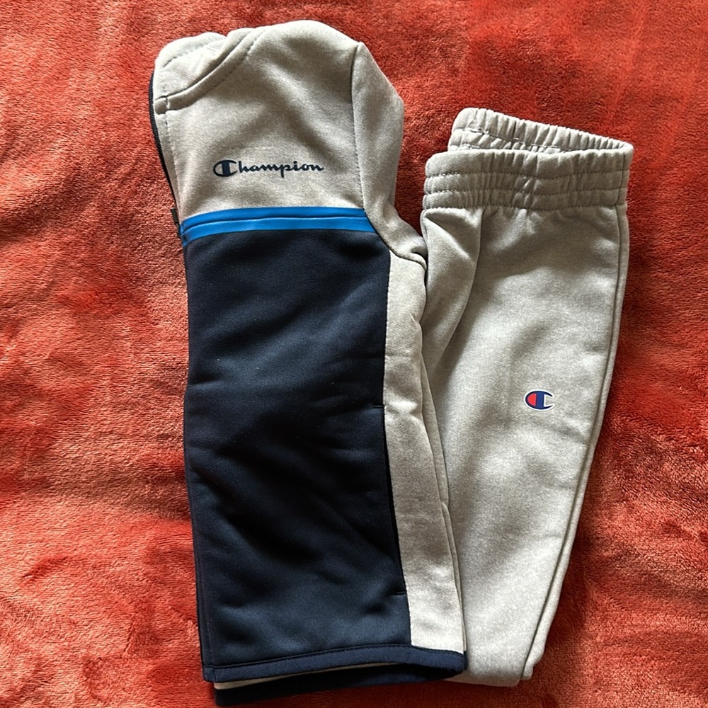 Champion 2 piece set-2T